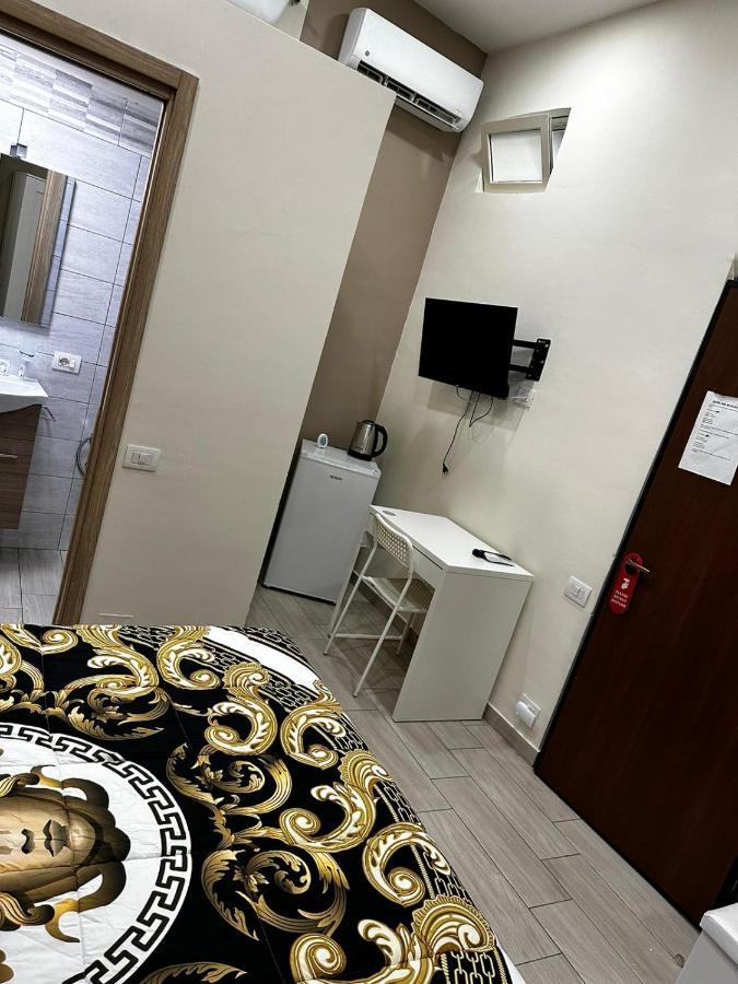 B&B Spaccanapoli A Due Passi Da Via Tribunali Extérieur photo