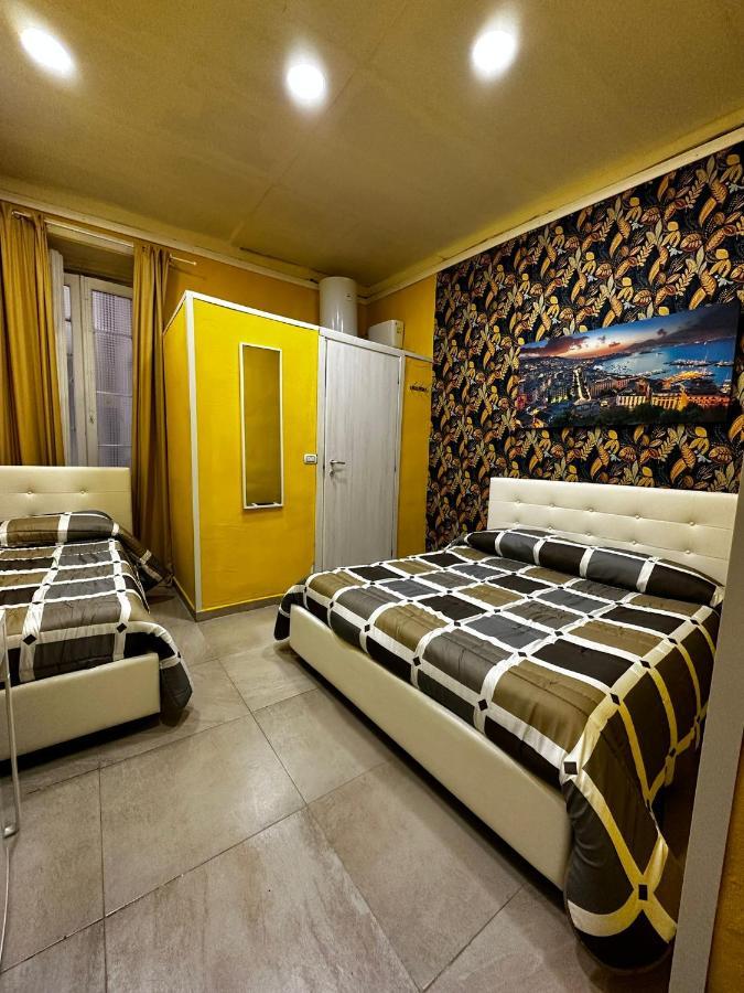 B&B Spaccanapoli A Due Passi Da Via Tribunali Extérieur photo